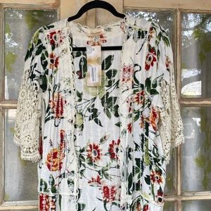 NWT URBAN MAGOZ Long Floral Jacket with Lace O/S